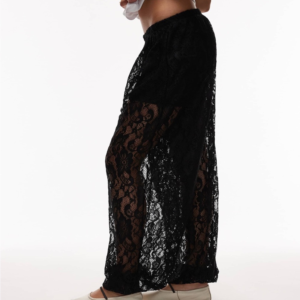 DMA Size M Sheer Black Lace Balloon Pants - Picture 4 of 4